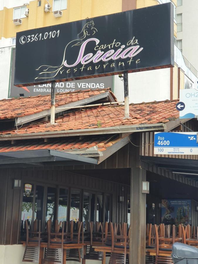 Lindo Apto Novinho, Prédio Frente Mar * Balneário Camboriú