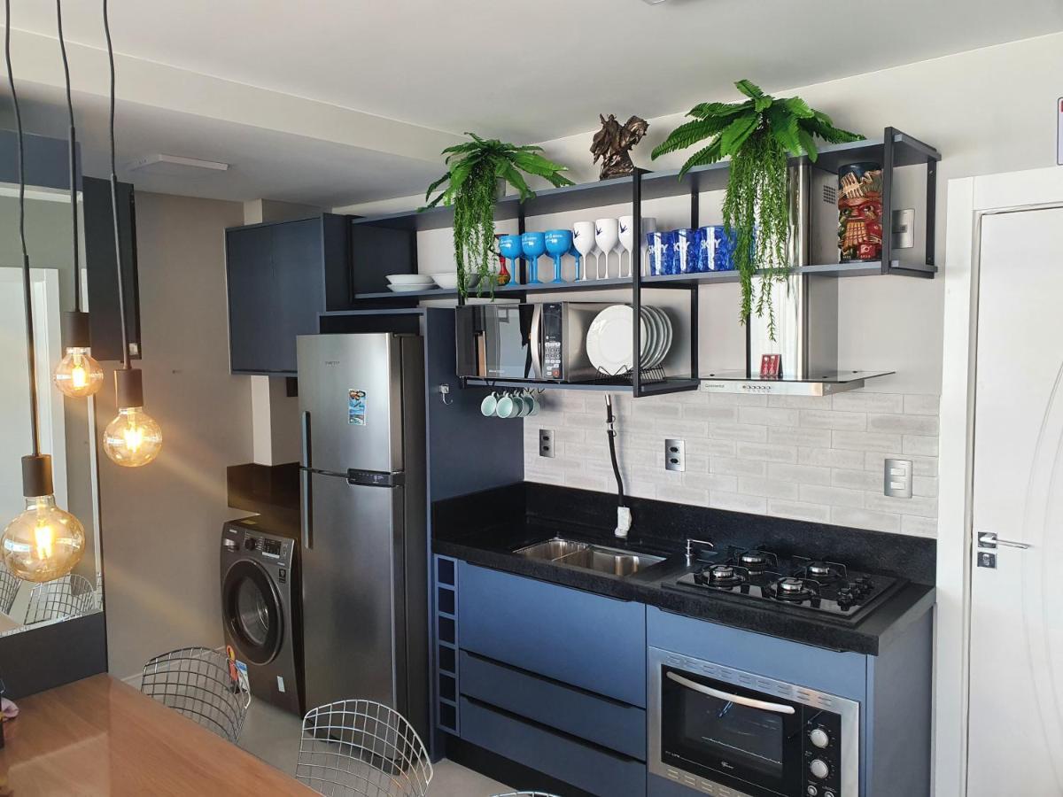 Lindo Apto Novinho, Predio Frente Mar Balneario Camboriu