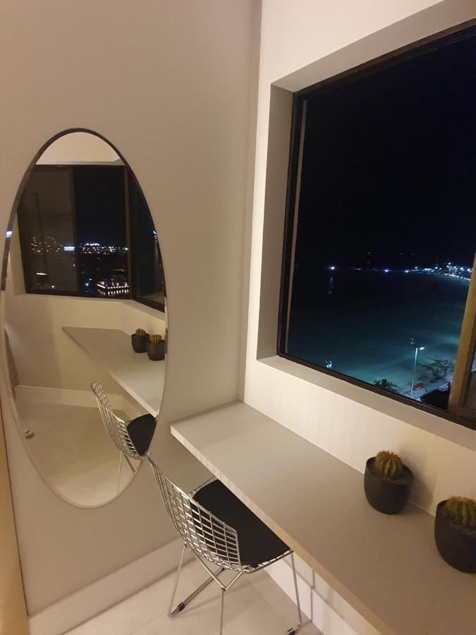 Lindo Apto Novinho, Predio Frente Mar Apartamento Balneario Camboriu